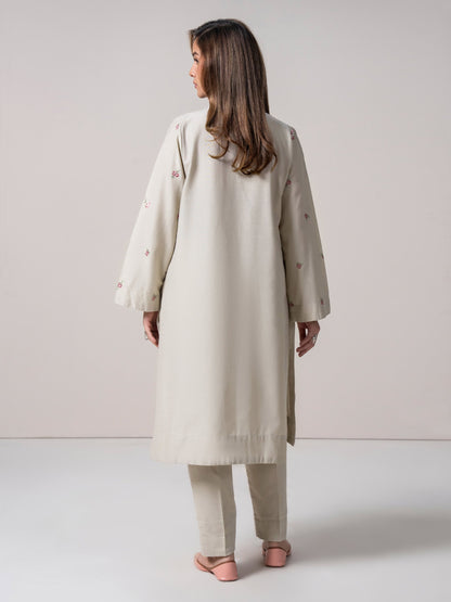 2 Piece Khaddar Suit- Embroidered (Pret)