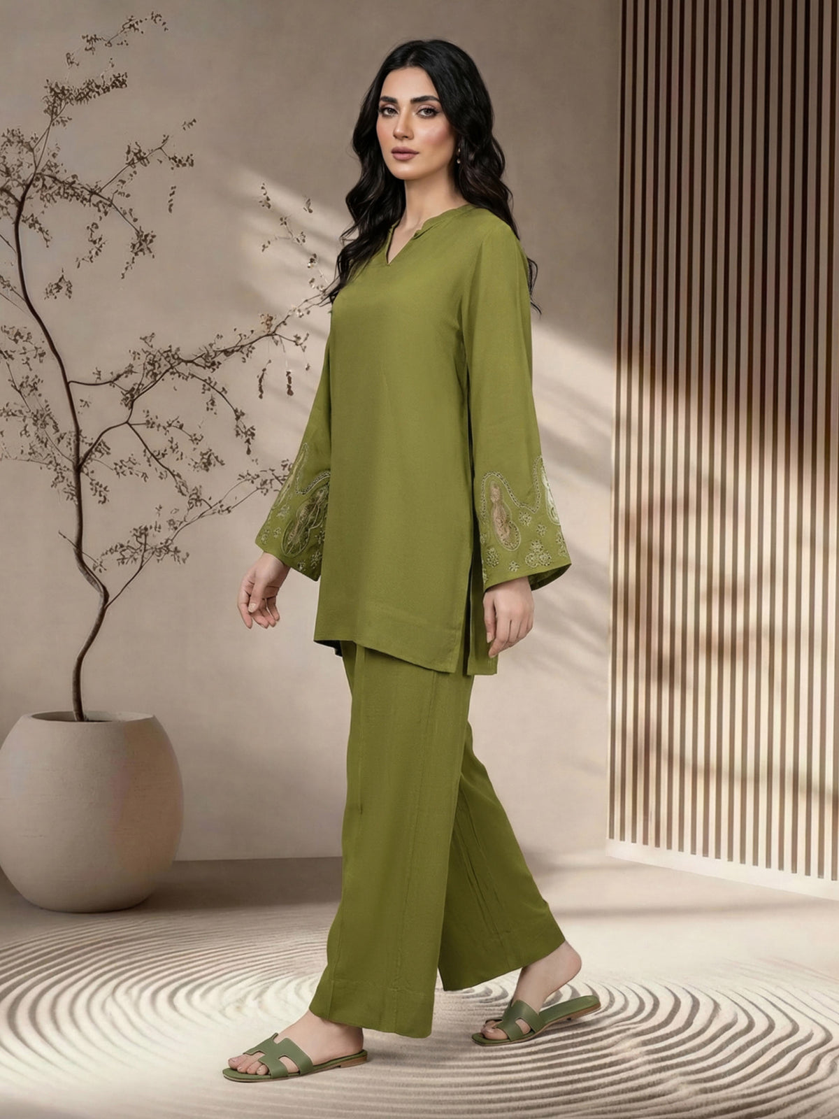 2 Piece Crepe Suit- Embroidered (Pret)