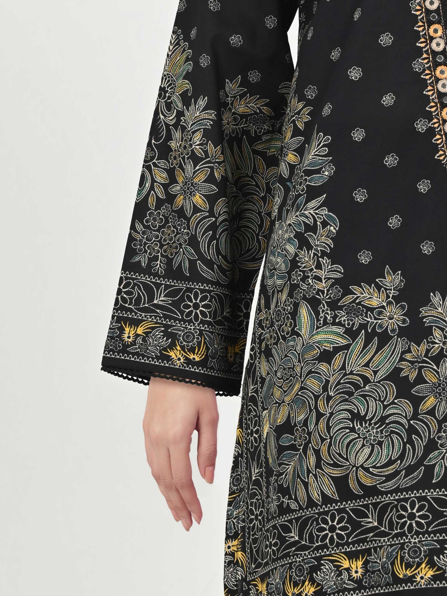 3 Piece Lawn Suit- Embroidered (Pret)