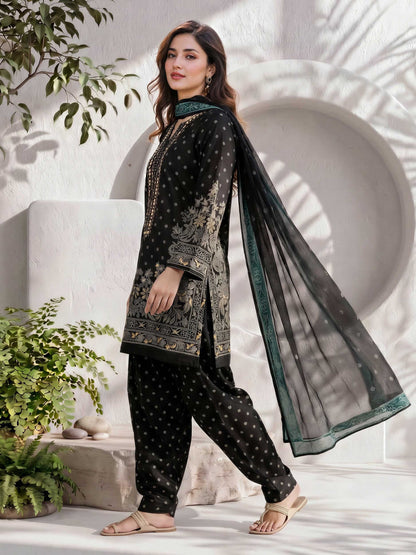 3 Piece Lawn Suit- Embroidered (Pret)
