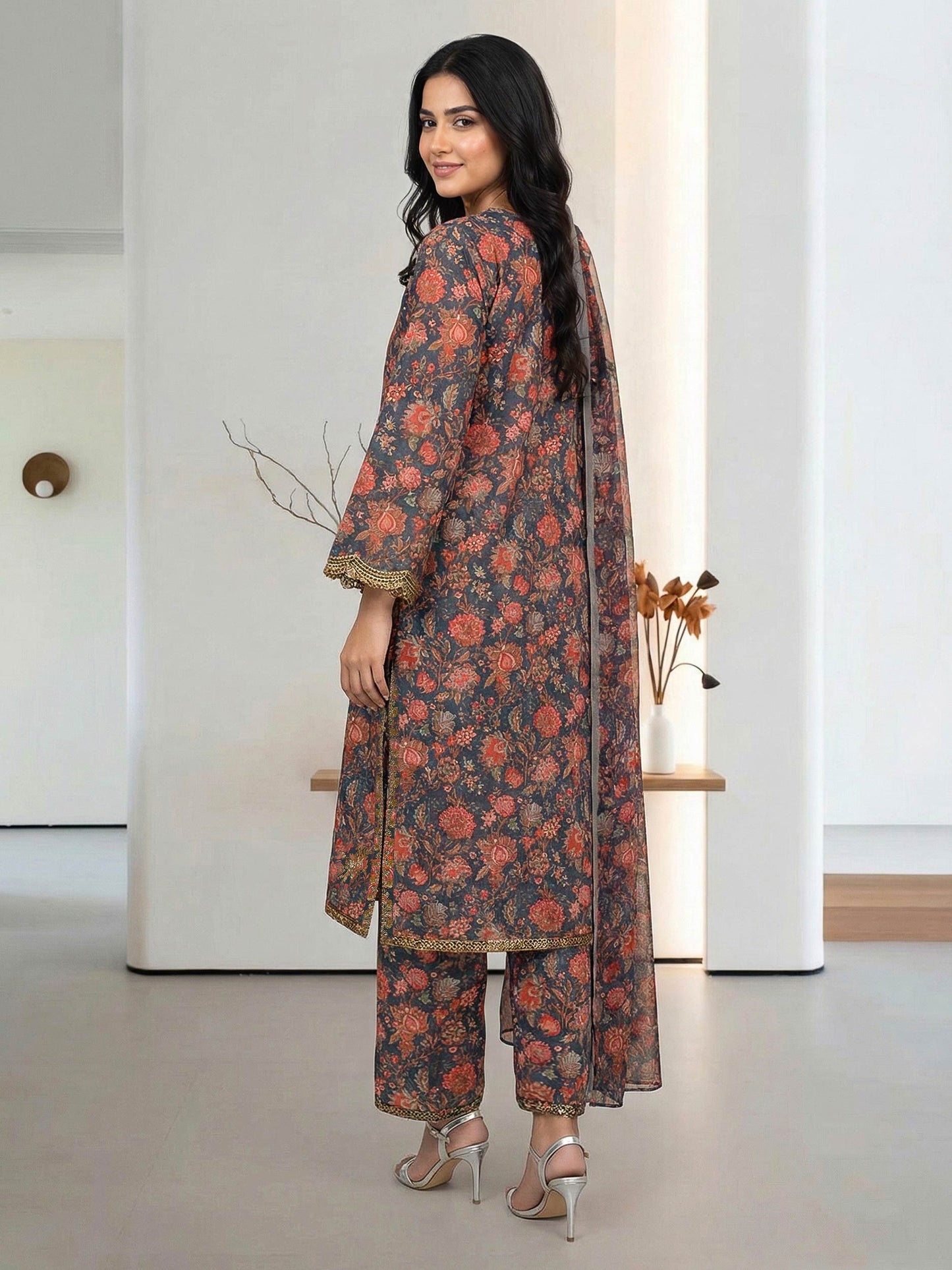 3 Piece Lawn Suit- Embroidered (Pret)