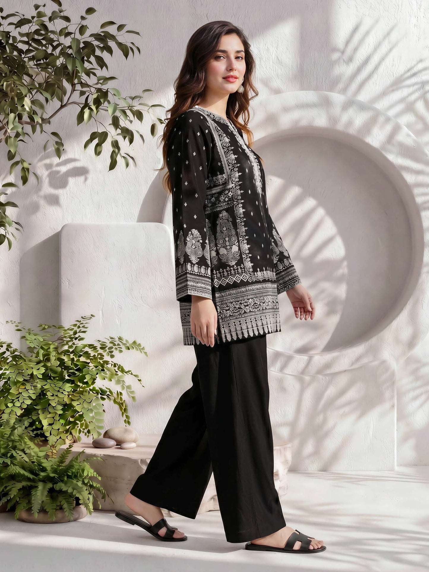 Lawn Kurti (Pret)