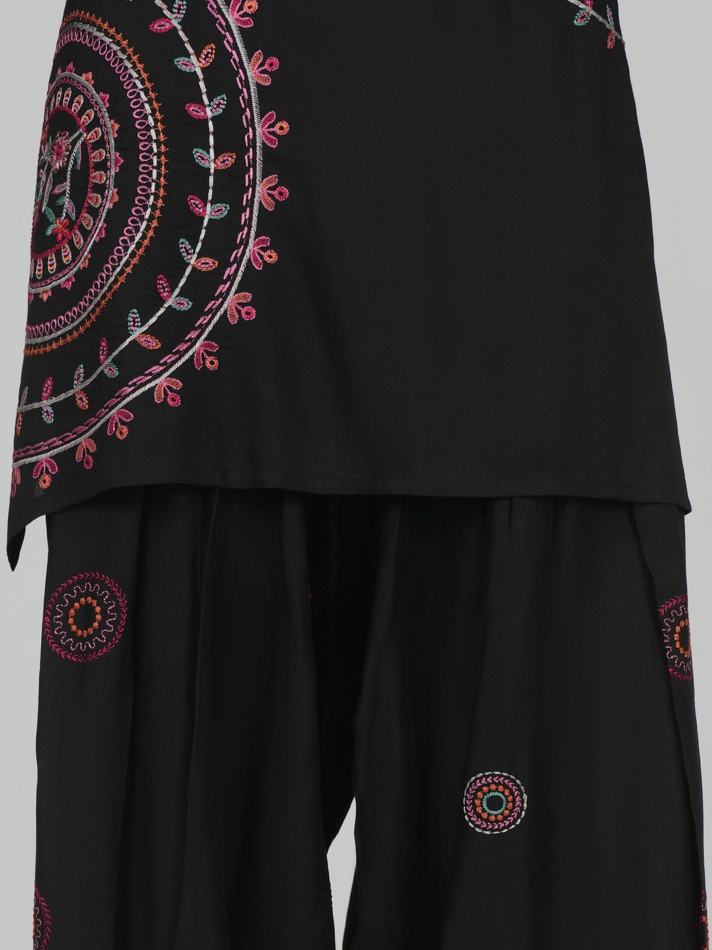 2 Piece Viscose Suit- Embroidered