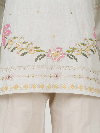 Yarn Dyed Kurti- Embroidered (Pret)