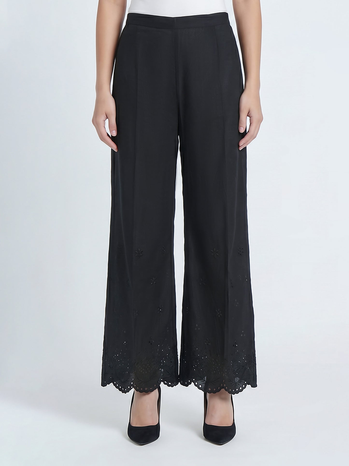 Cambric Trousers- Embroidered (Pret)