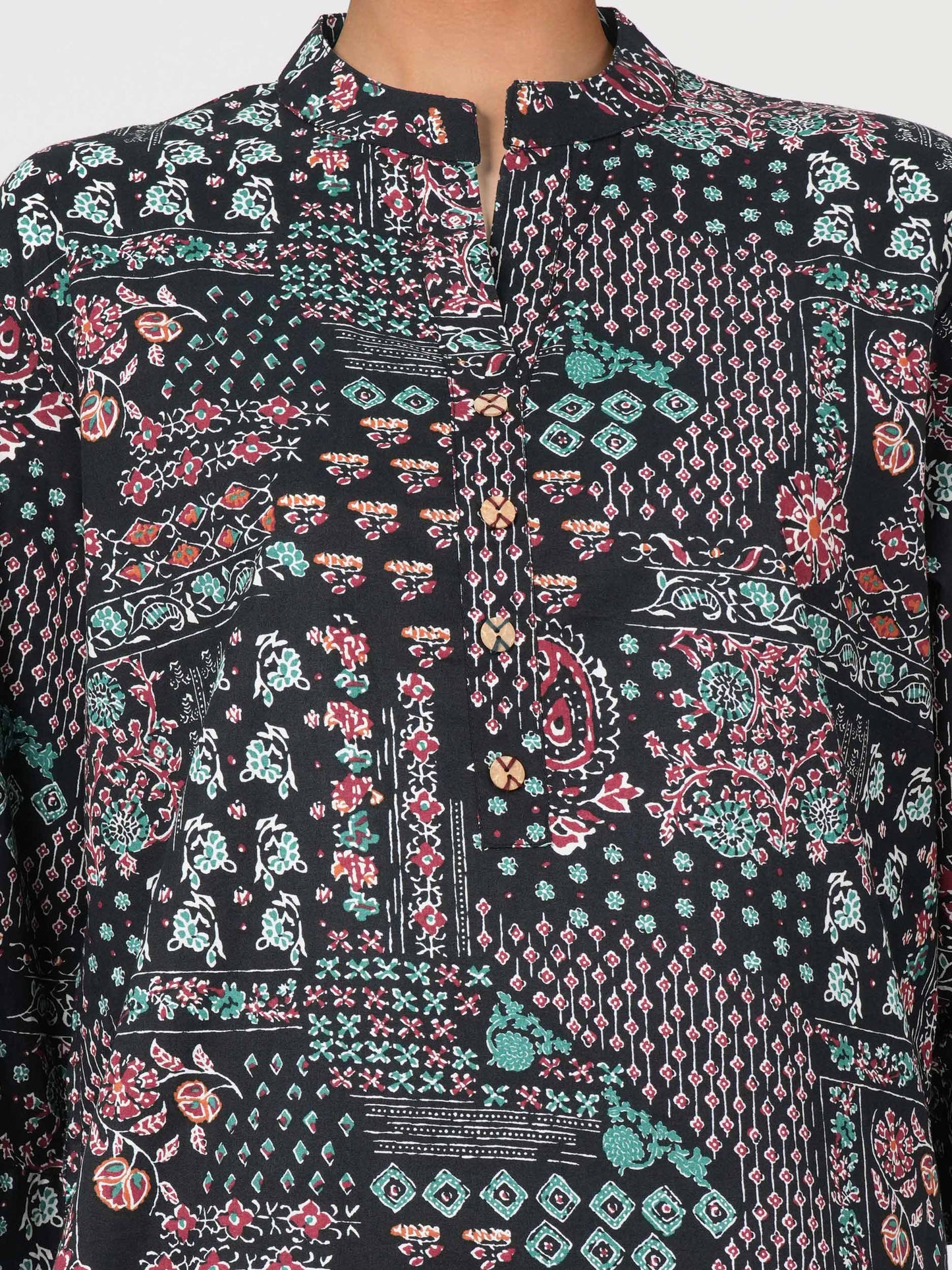 Lawn Kurti (Pret)