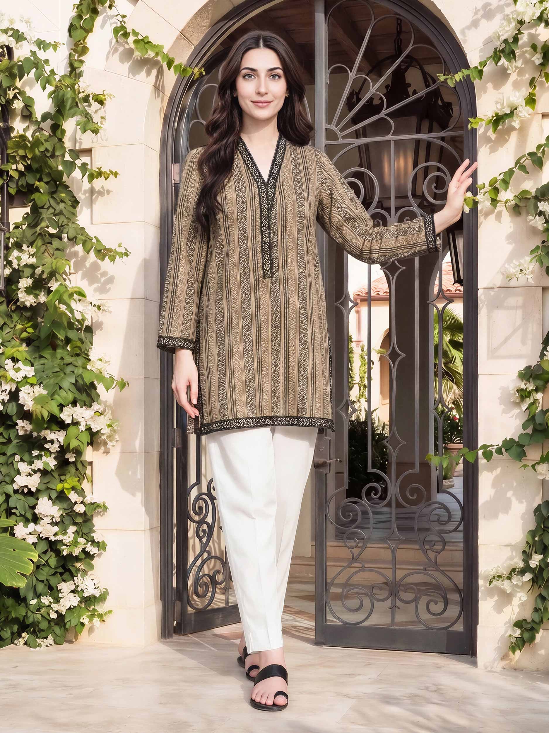 Cambric Kurti (Pret)