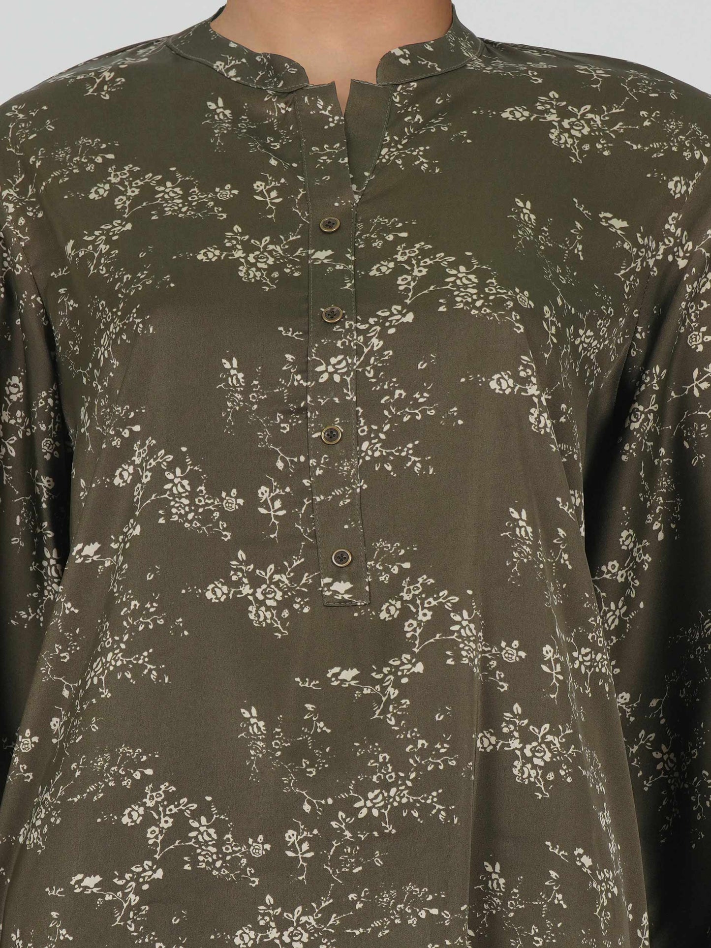 Silk Co-ord set- Embroidered