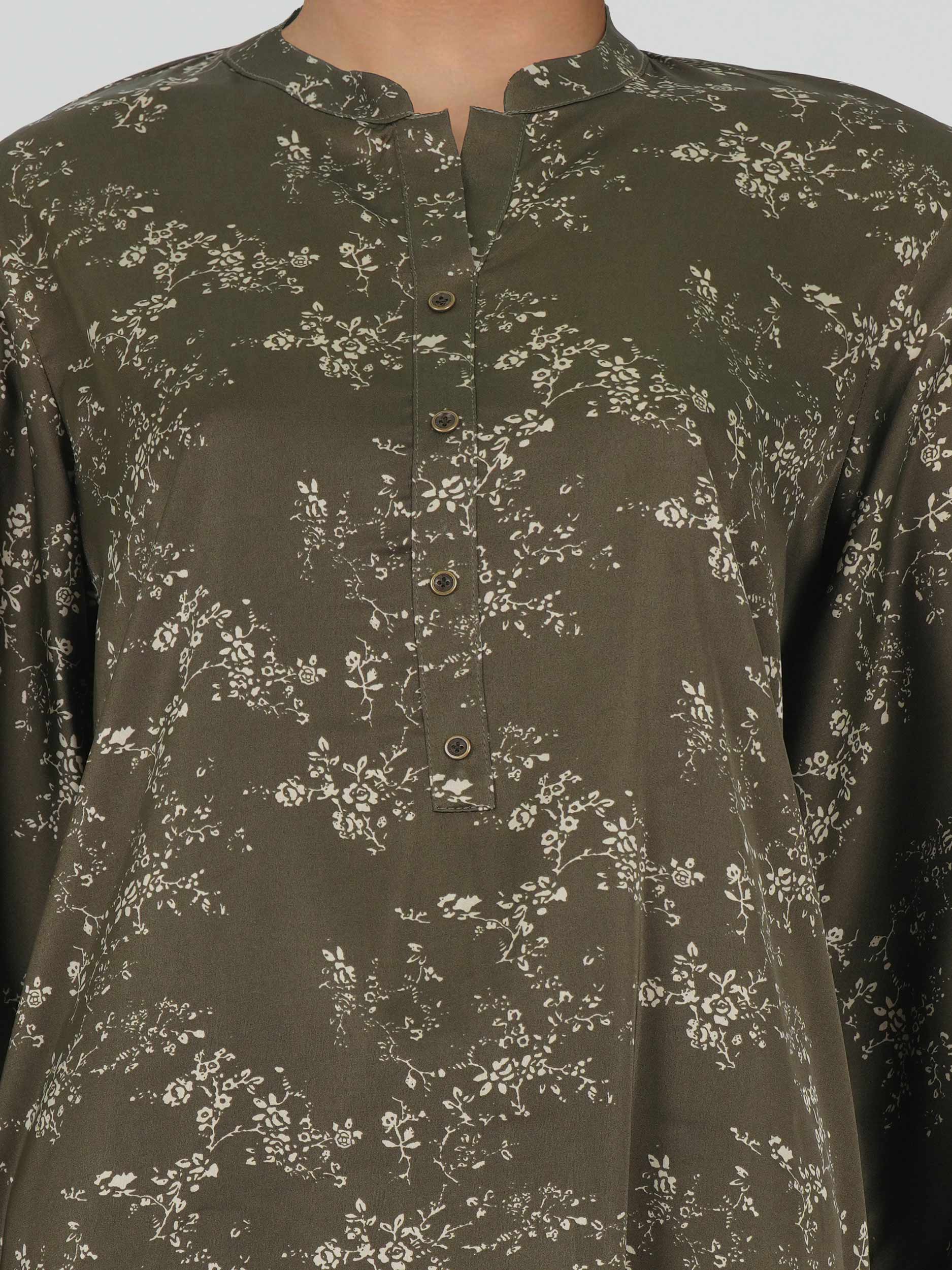Silk Co-ord set- Embroidered