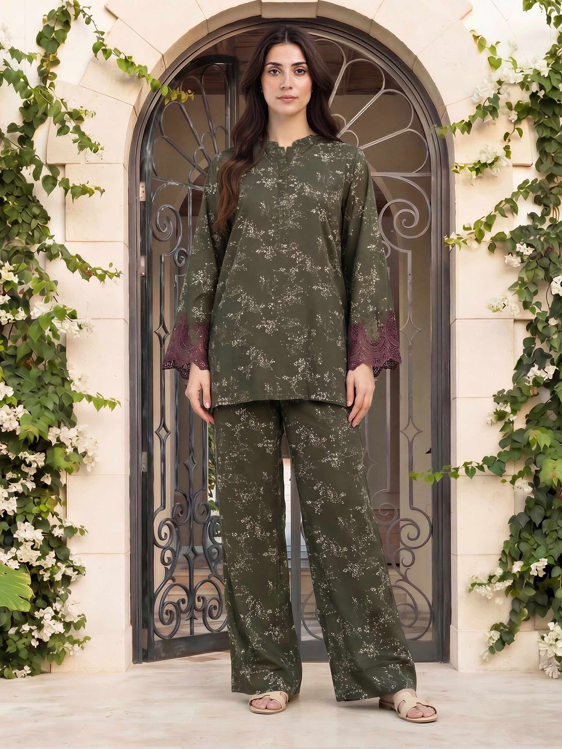 Silk Co-ord set- Embroidered