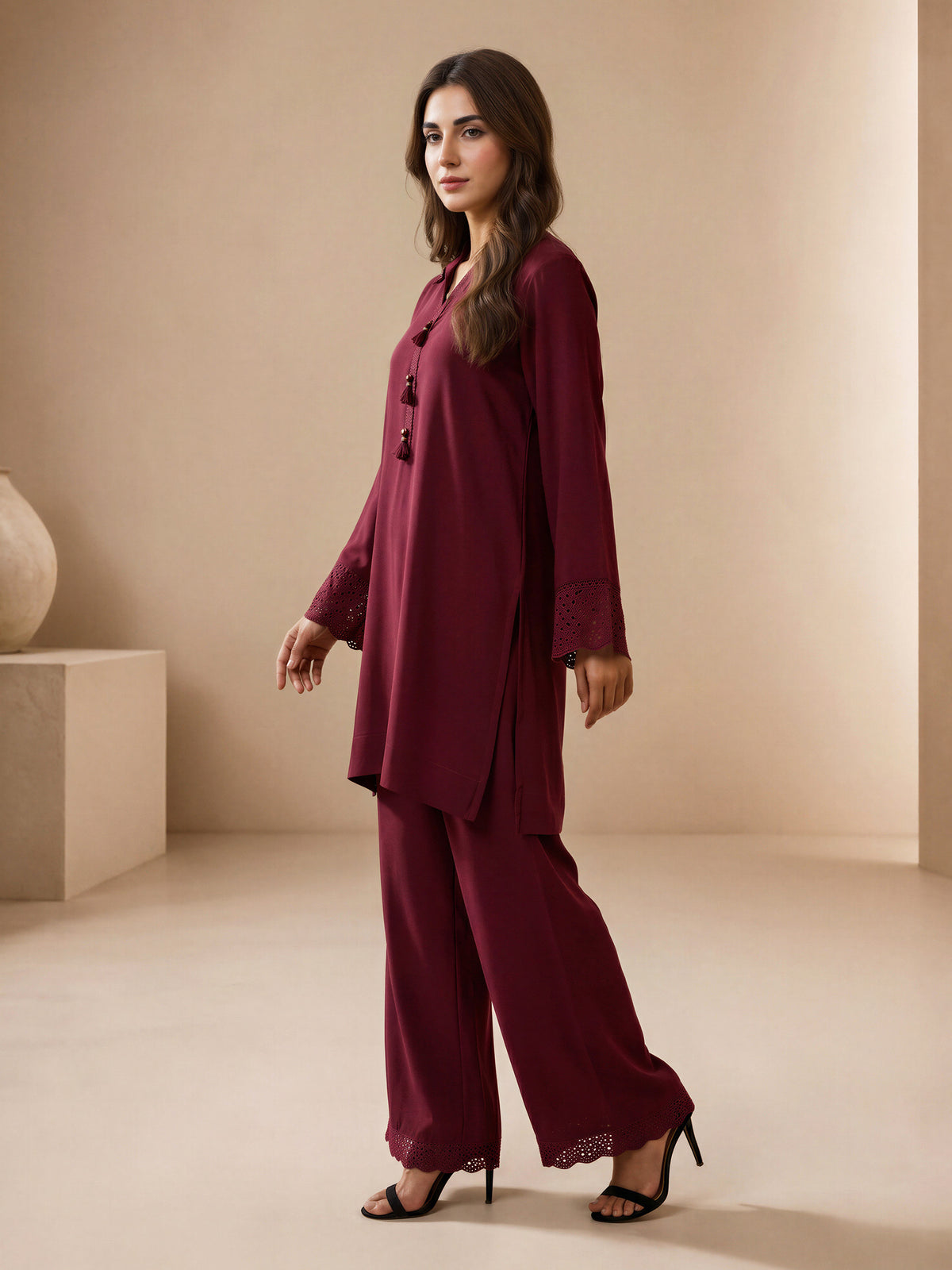 2 Piece Grip Suit- Embroidered (Pret)