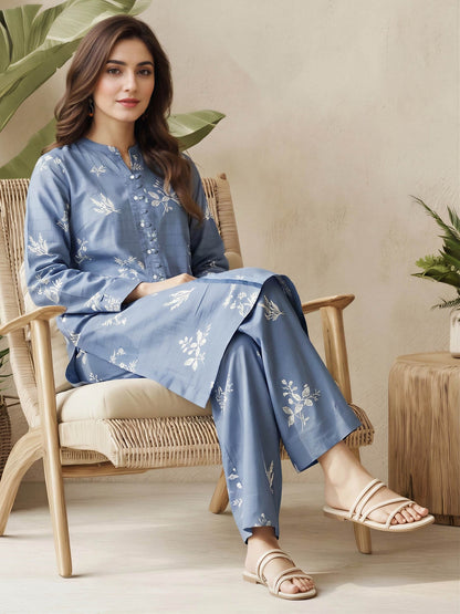 2 Piece Lawn Texture Suit (Pret)