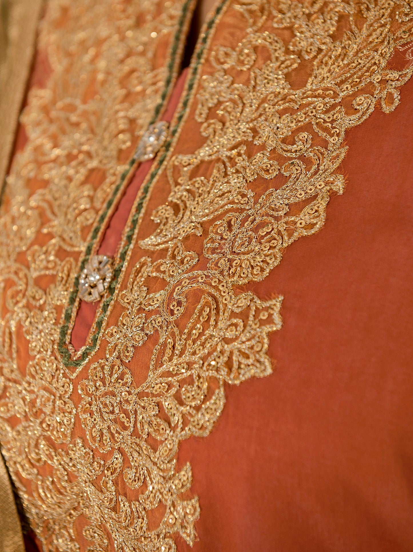 3 Piece Jacquard Suit-Embroidered (Pret) – Limelightpk