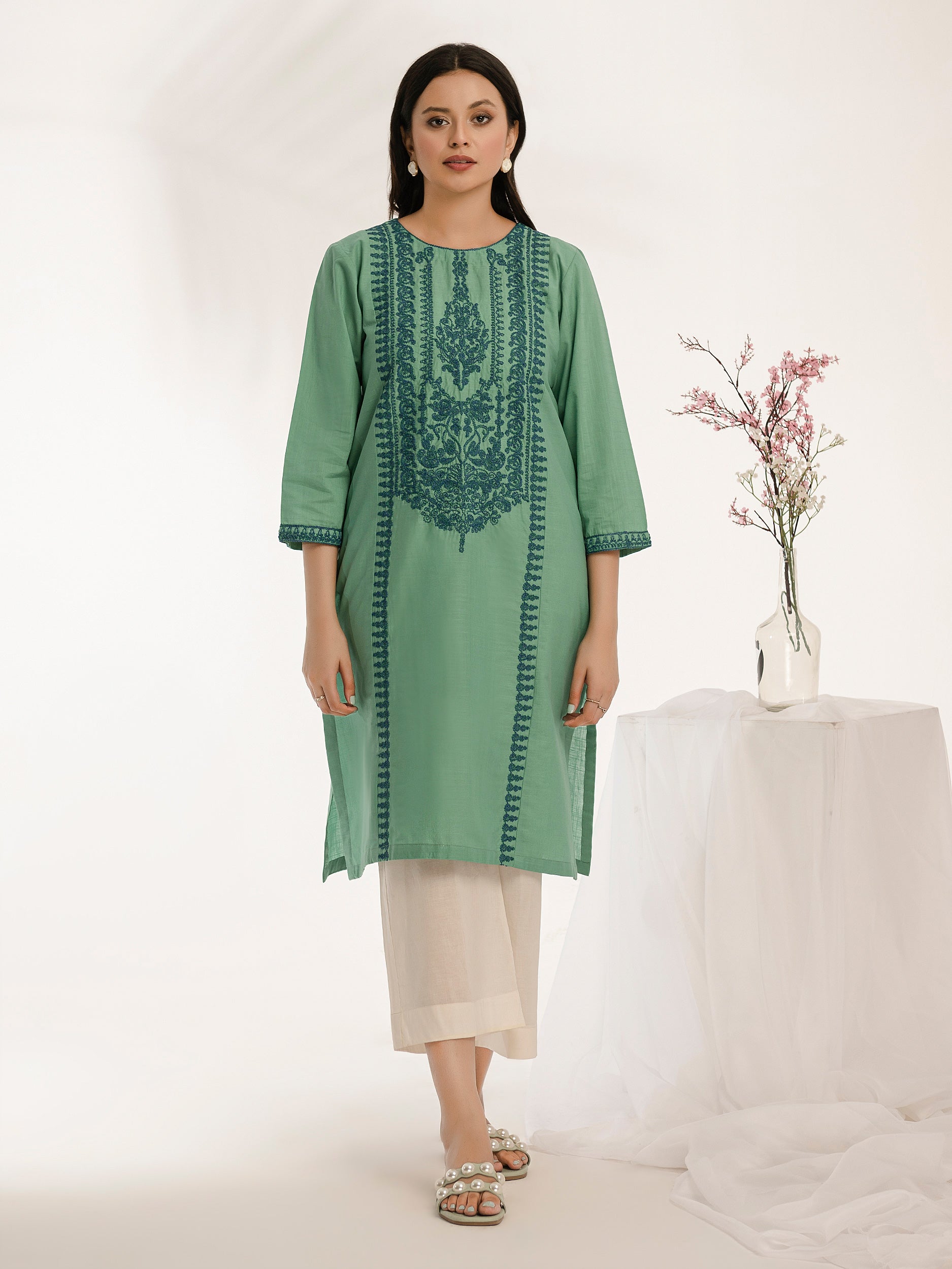 Lawn Shirt-Embroidered (Pret)