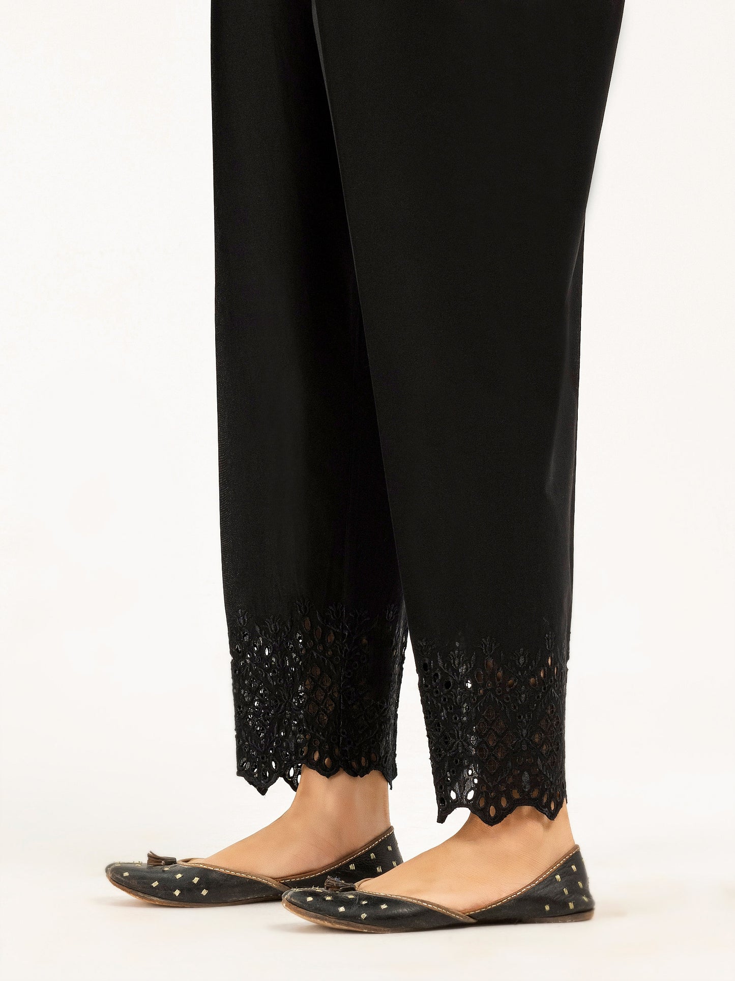 Embroidered Cambric Trousers(Pret)