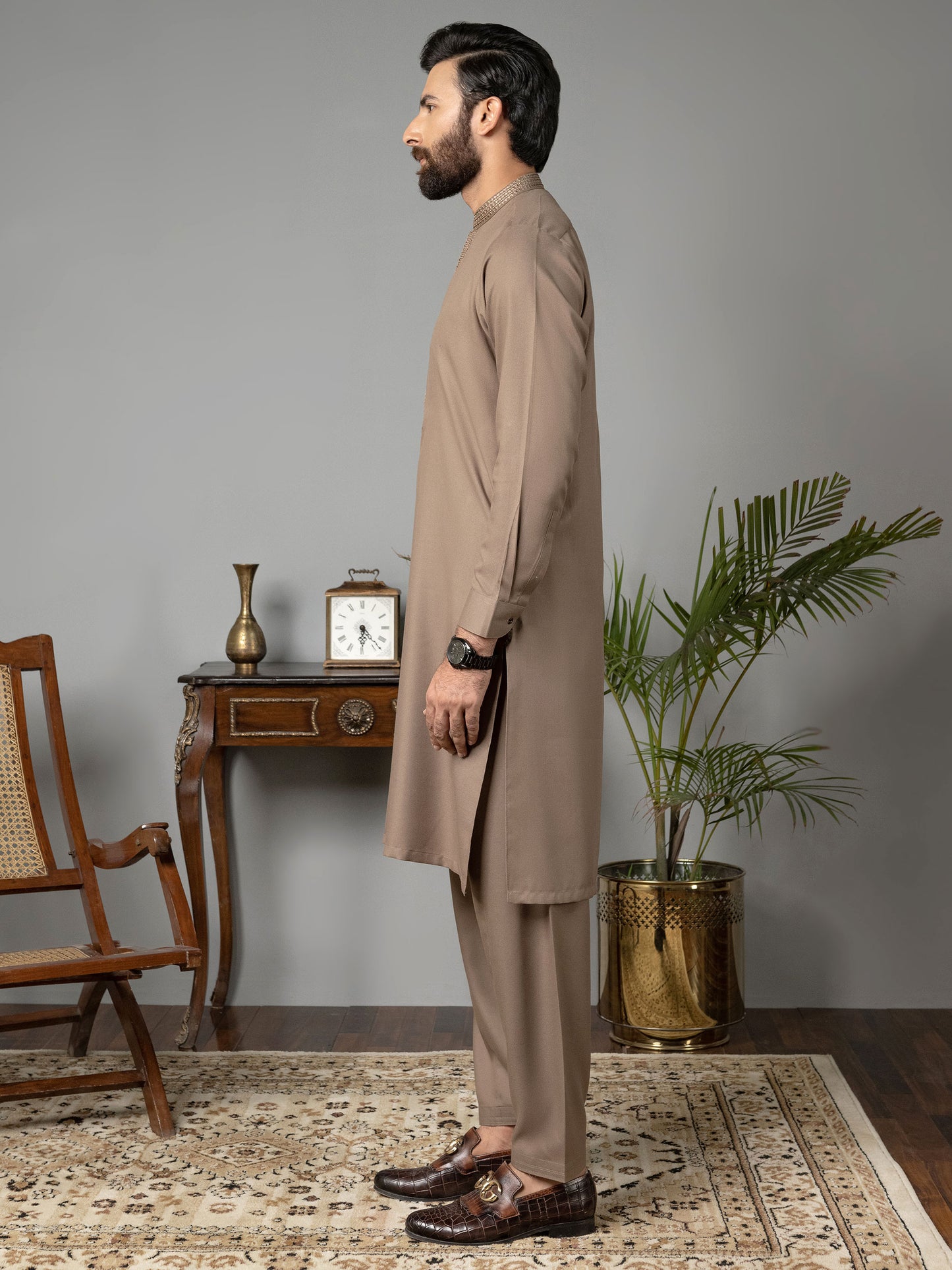 Crepe Suit-Embroidered