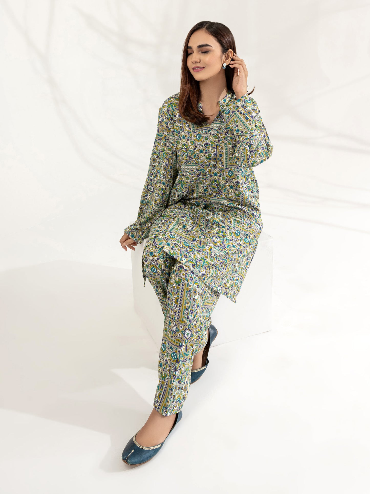 Viscose Lawn Shirt-Printed (Unstitched)