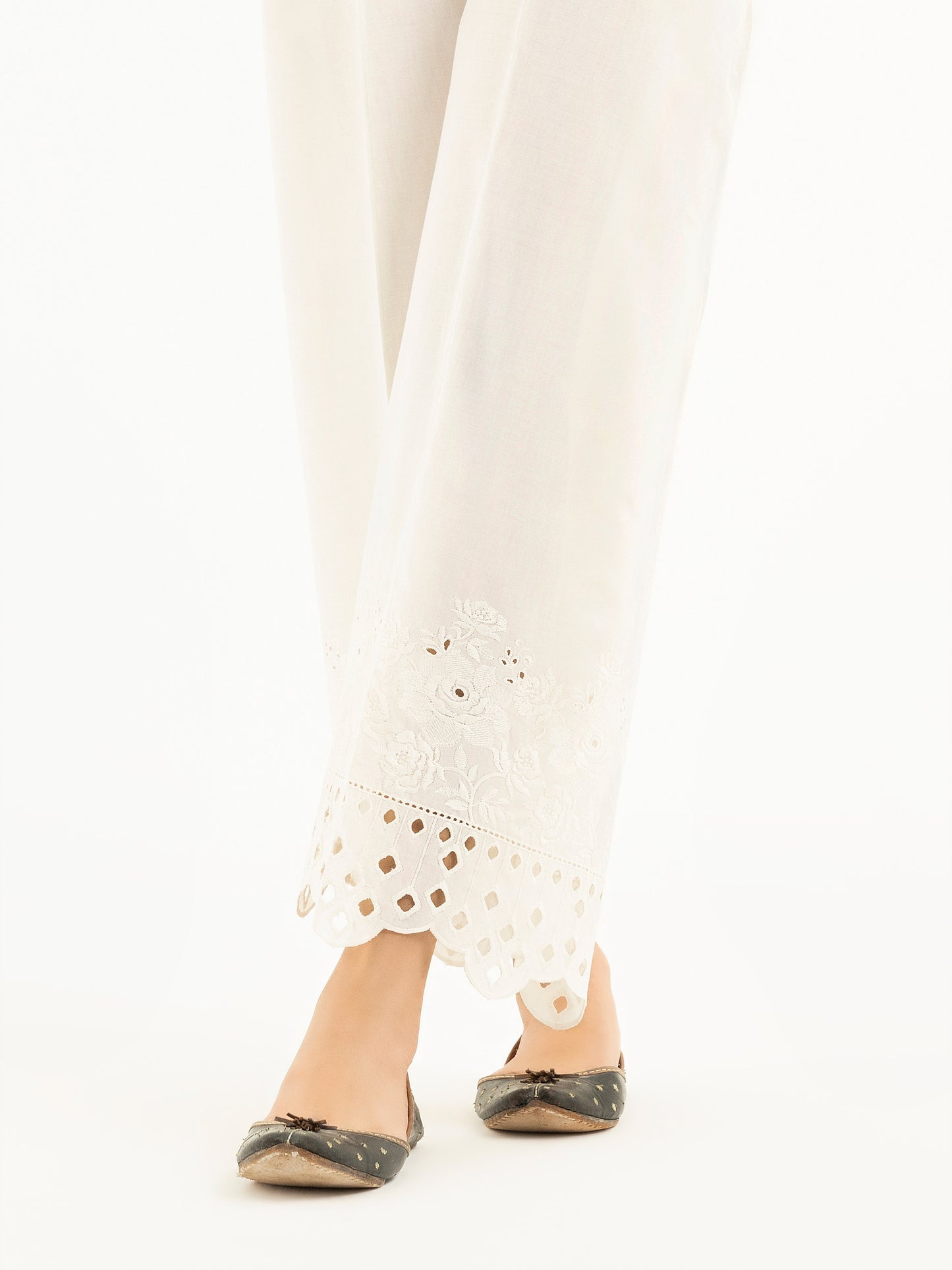Embroidered Cambric Trousers(Pret)