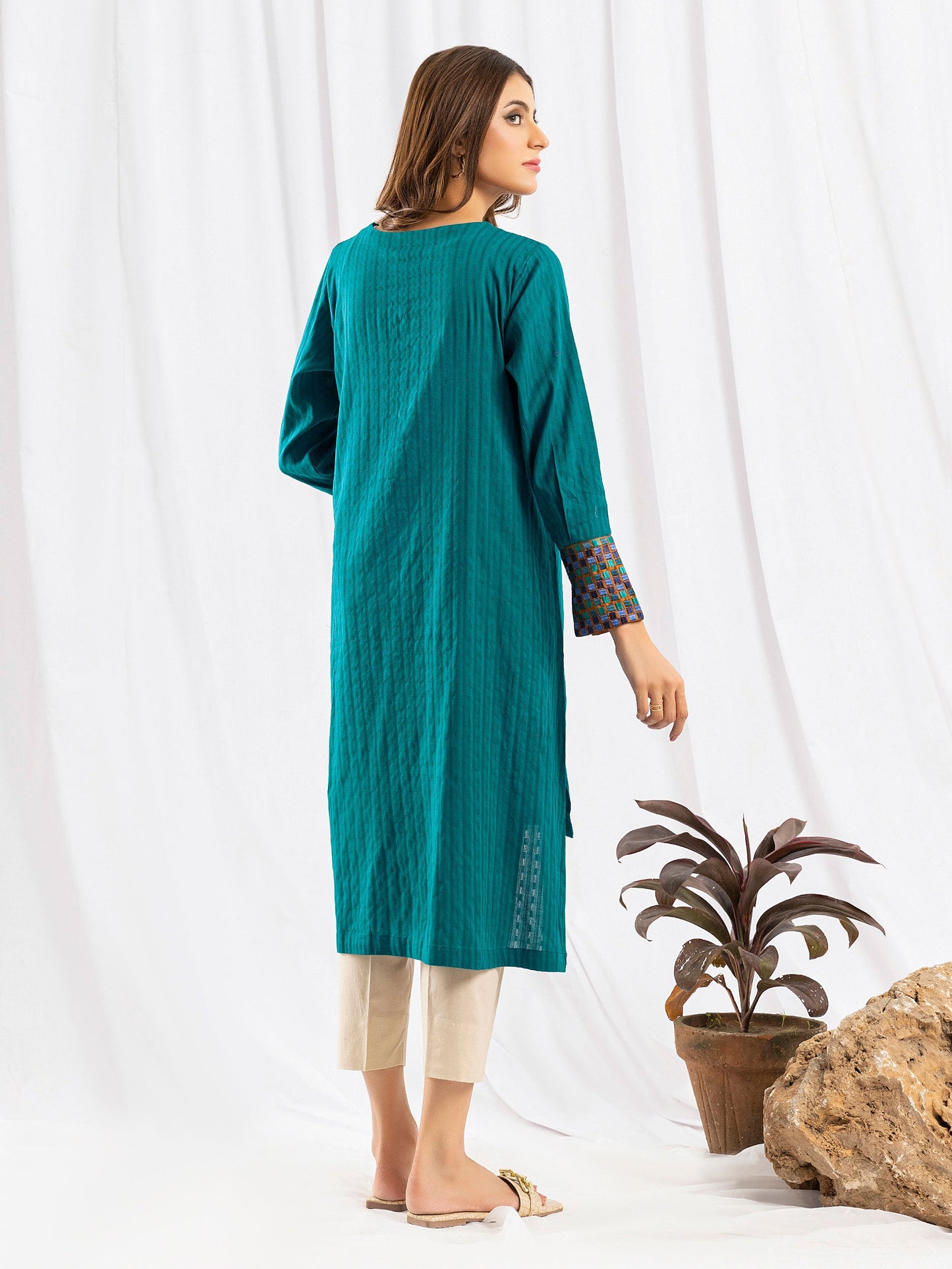 Textured Lawn Shirt-Embroidered (Pret)