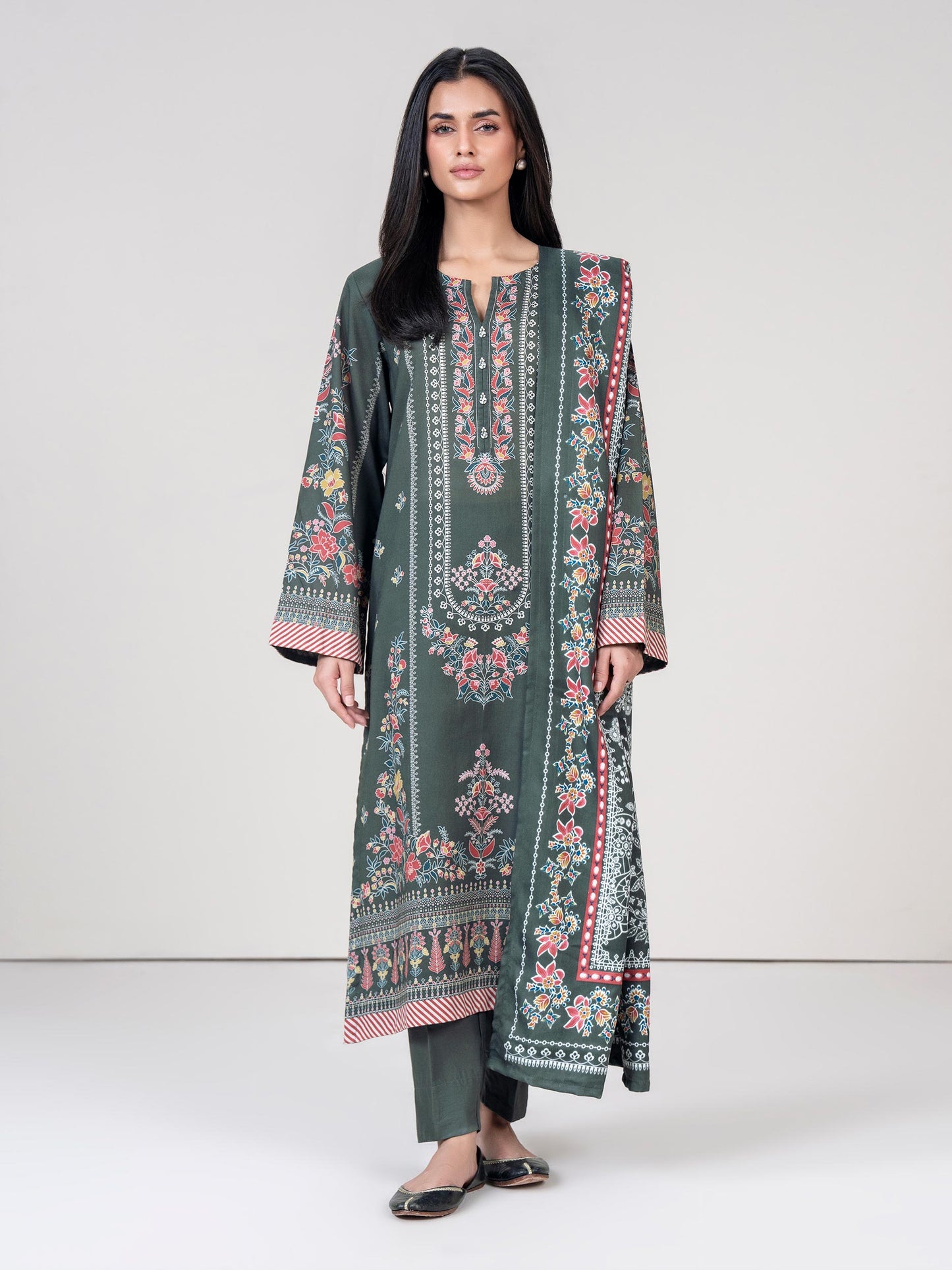 3 Piece Khaddar Suit (Pret)