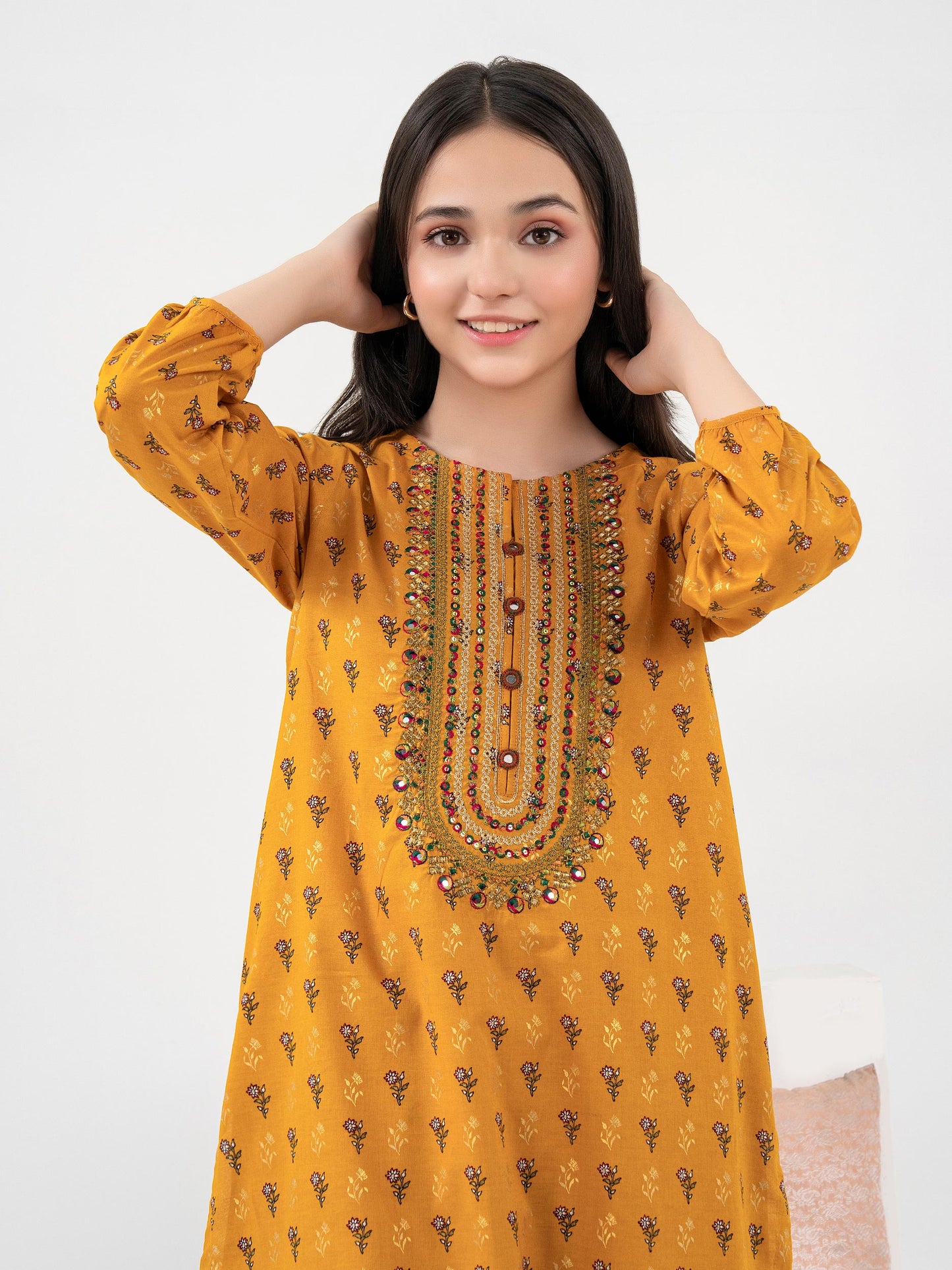 2 Piece Lawn Suit-Embroidered