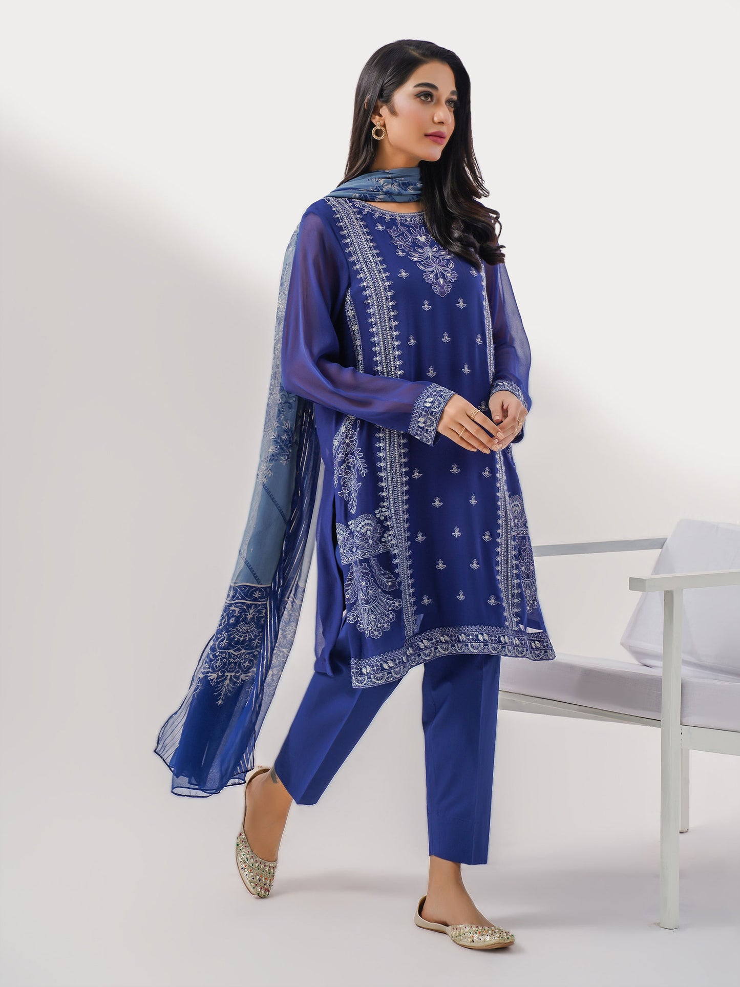 3 Piece Chiffon Suit-Embroidered (Pret)