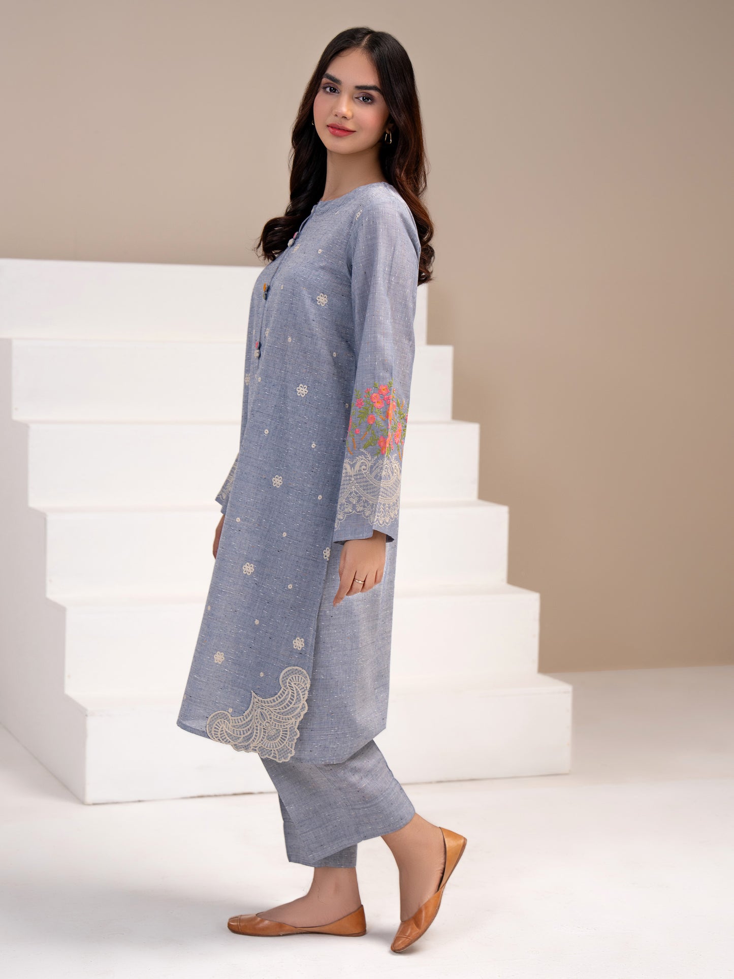 2 Piece Yarn Dyed Suit-Embroidered (Pret)