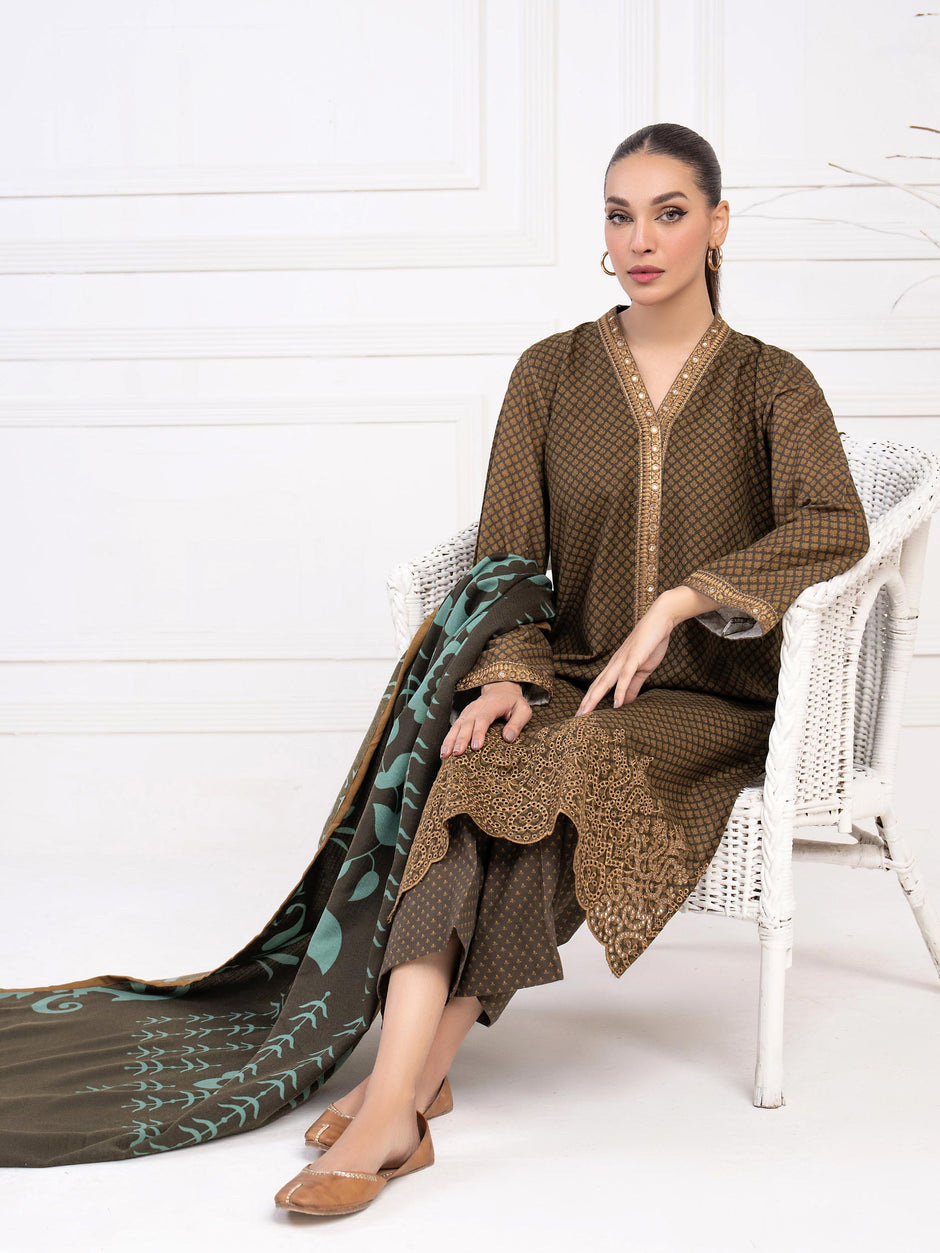 Winter  Embroidered Velvet 3piece suit-KP2012