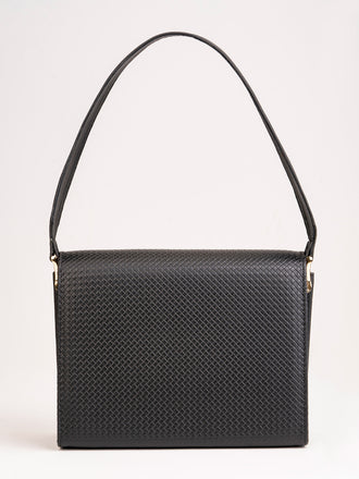 textured-handbag
