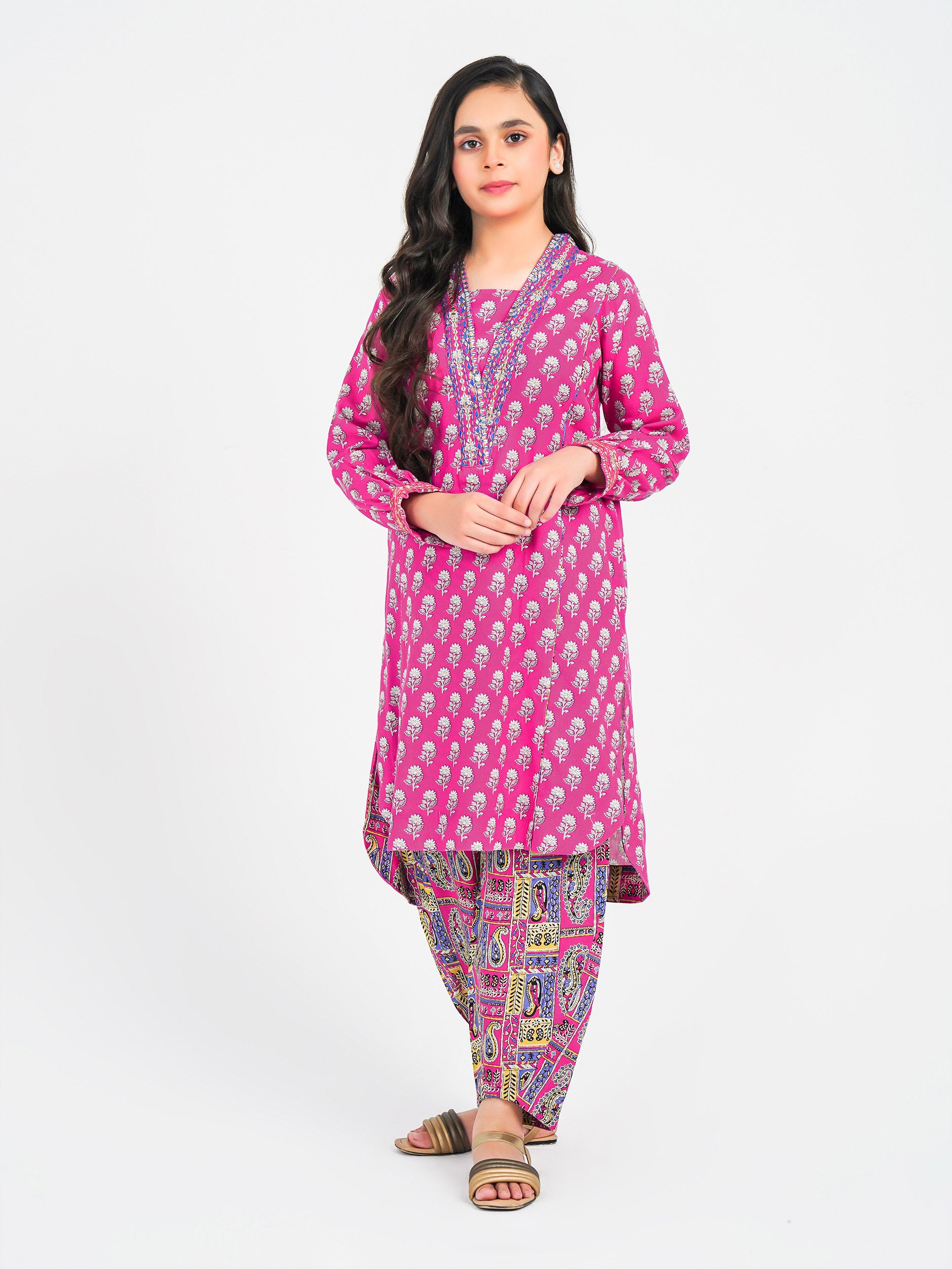 2-piece-khaddar-suit-embroidered