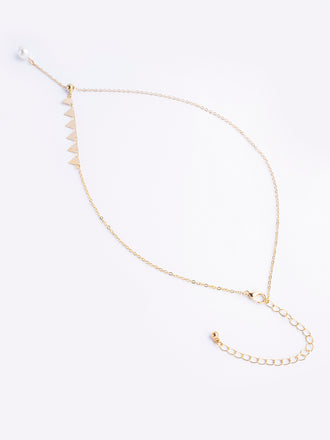 metallic-pearl-necklace