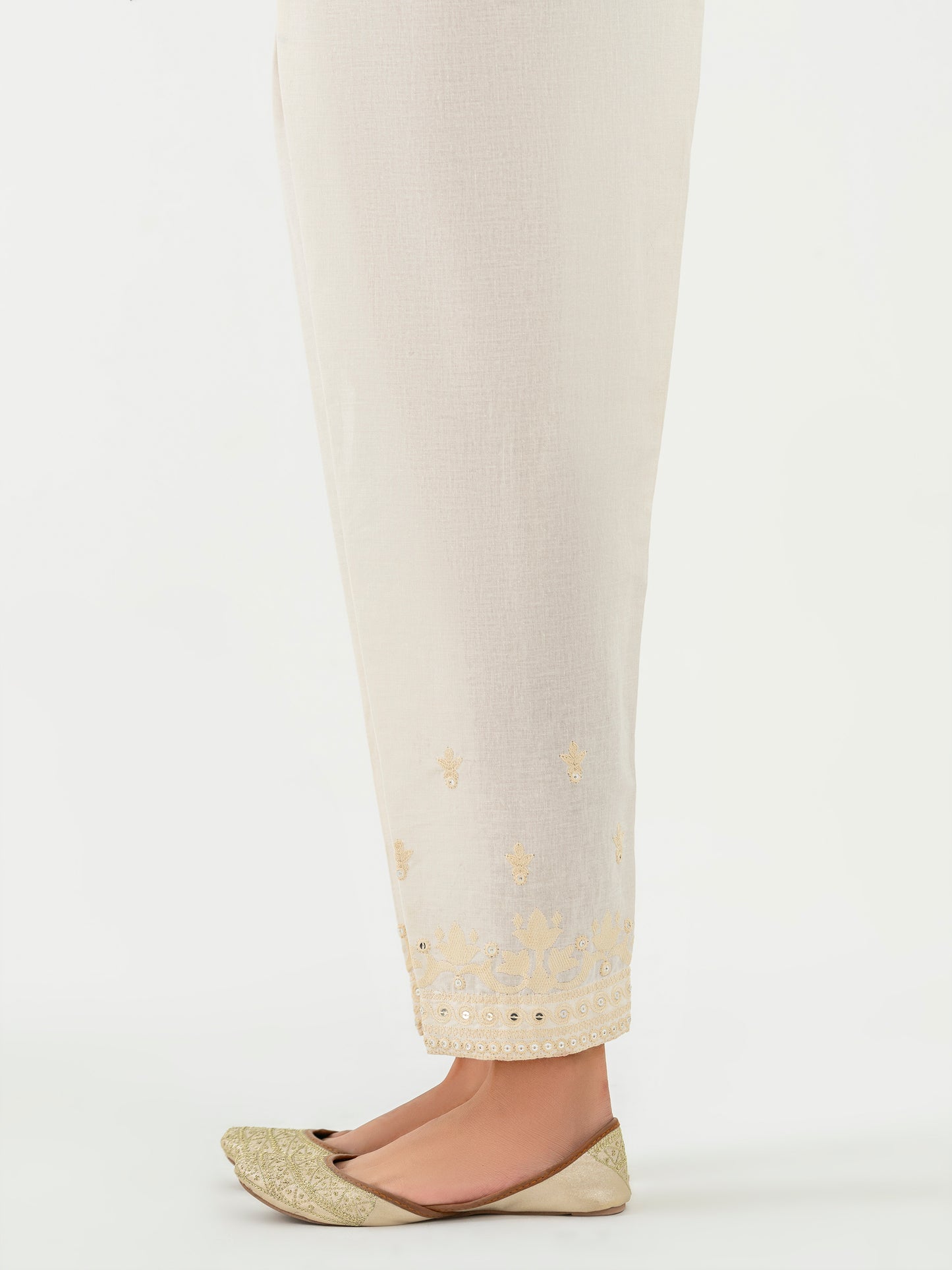 Khaddar Trouser-Embroidered (Pret)