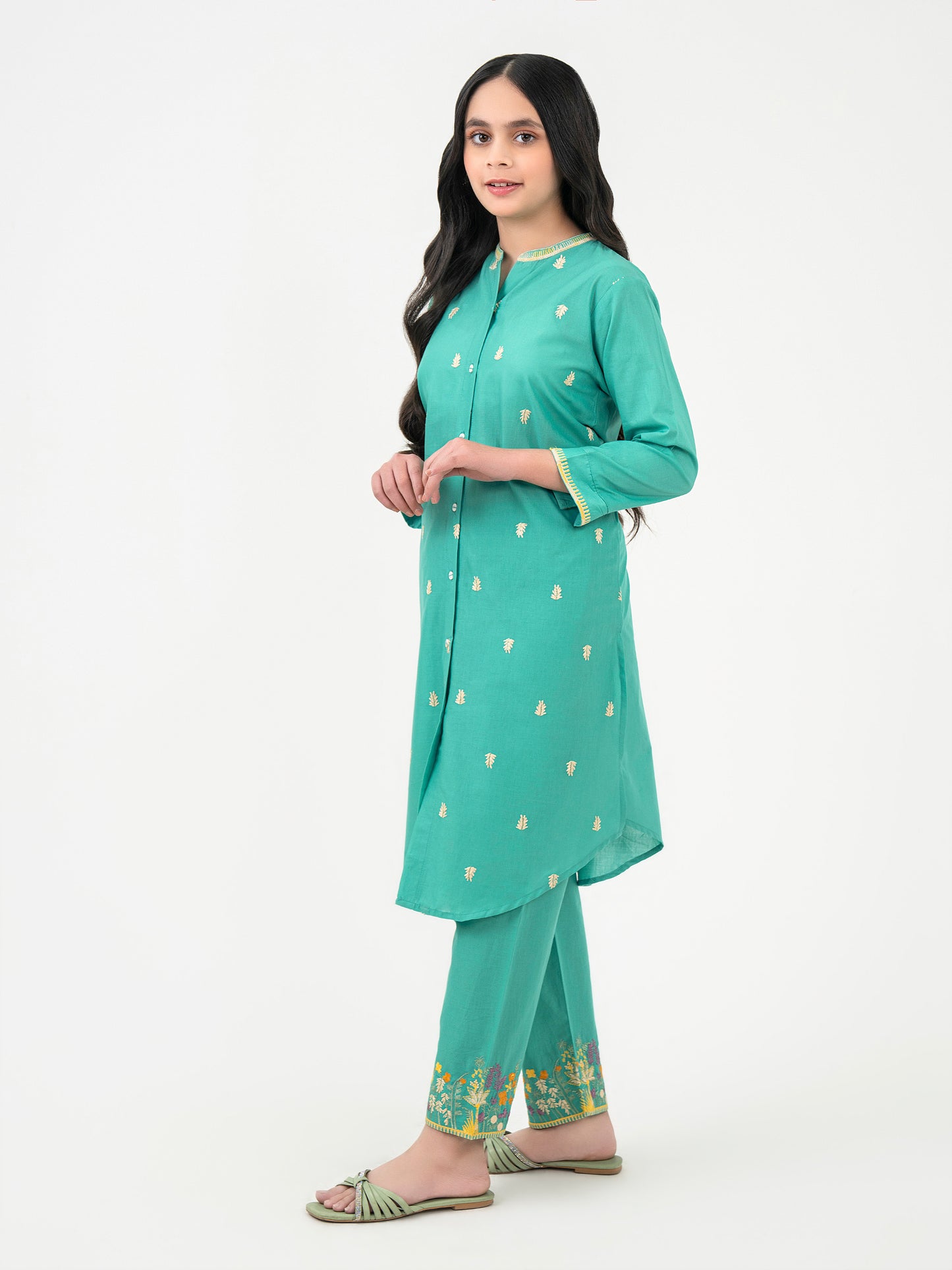 2 Piece Lawn Suit-Embroidered(Pret)