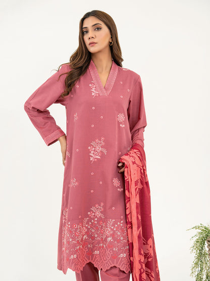 3 Piece Khaddar Suit-Embroidered (Pret)