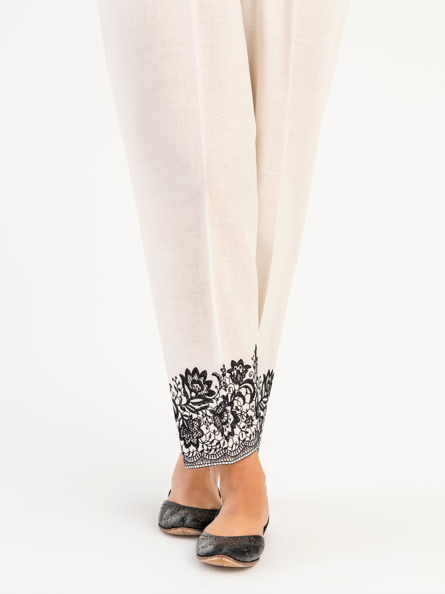Embroidered Winter Cotton Trouser(Pret)