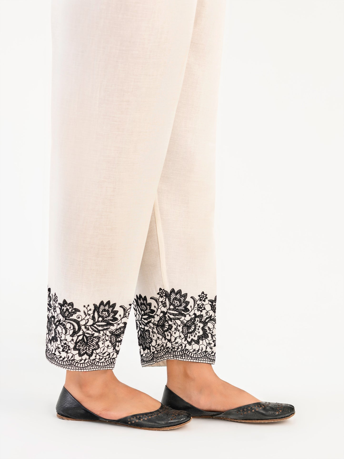 Embroidered Winter Cotton Trouser(Pret)