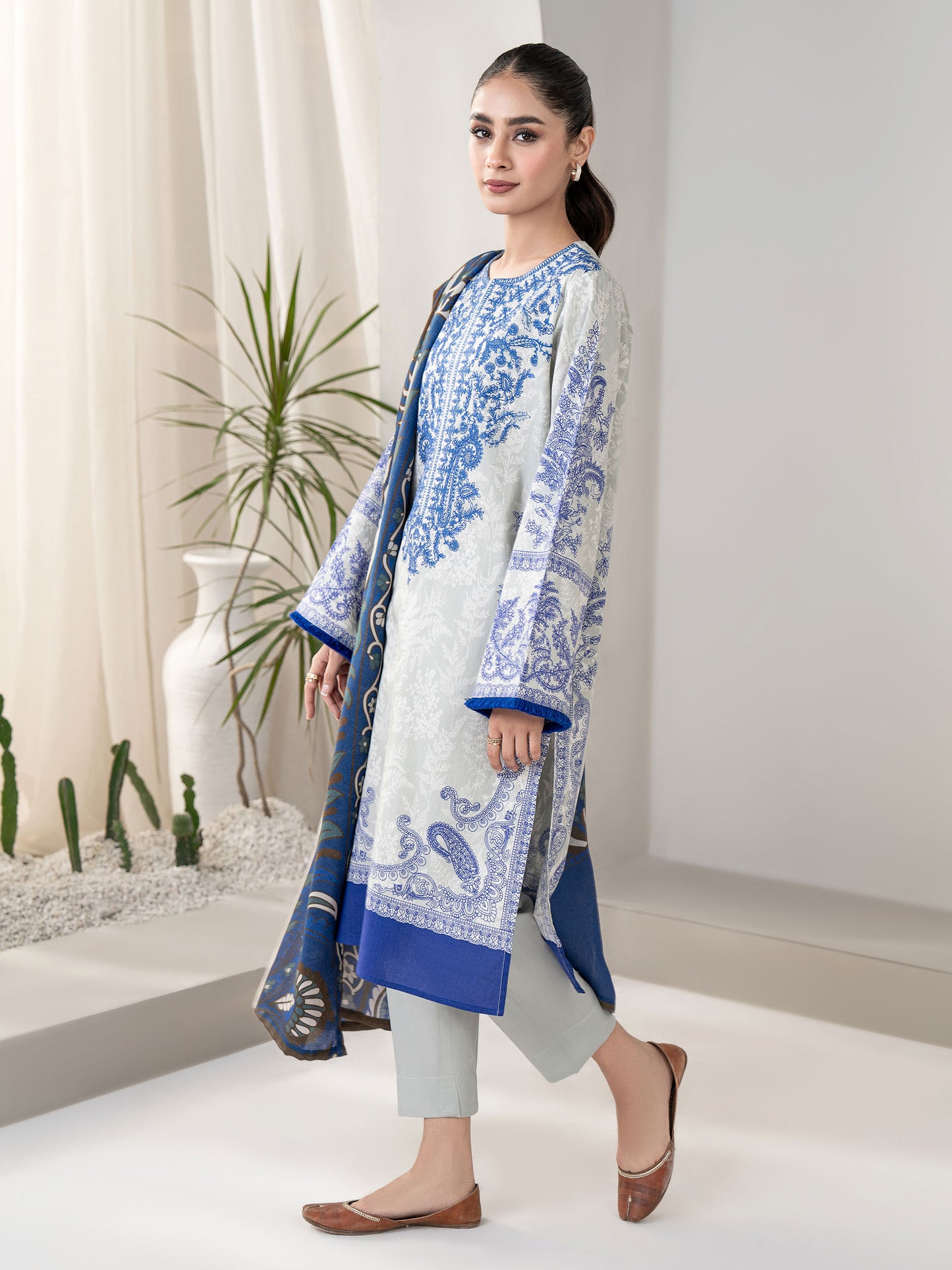 3 Piece Winter Cotton Suit-Embroidered(Unstitched)
