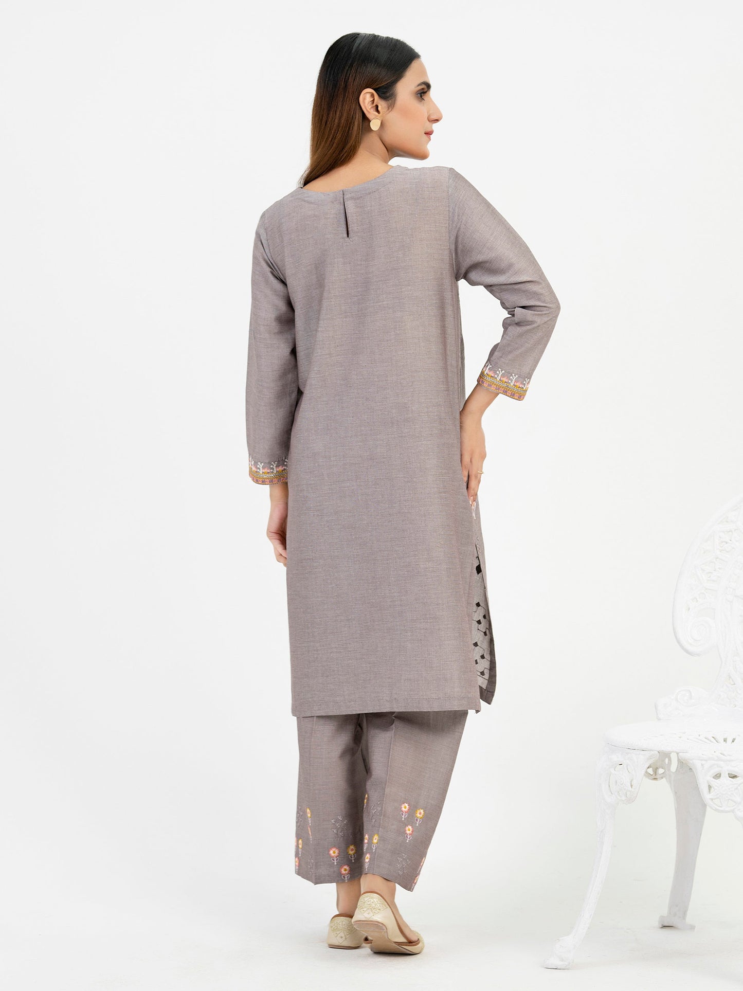 2 Piece Yarn Dyed Suit-Embroidered (Pret)