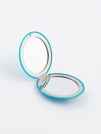 classic-compact-mirror