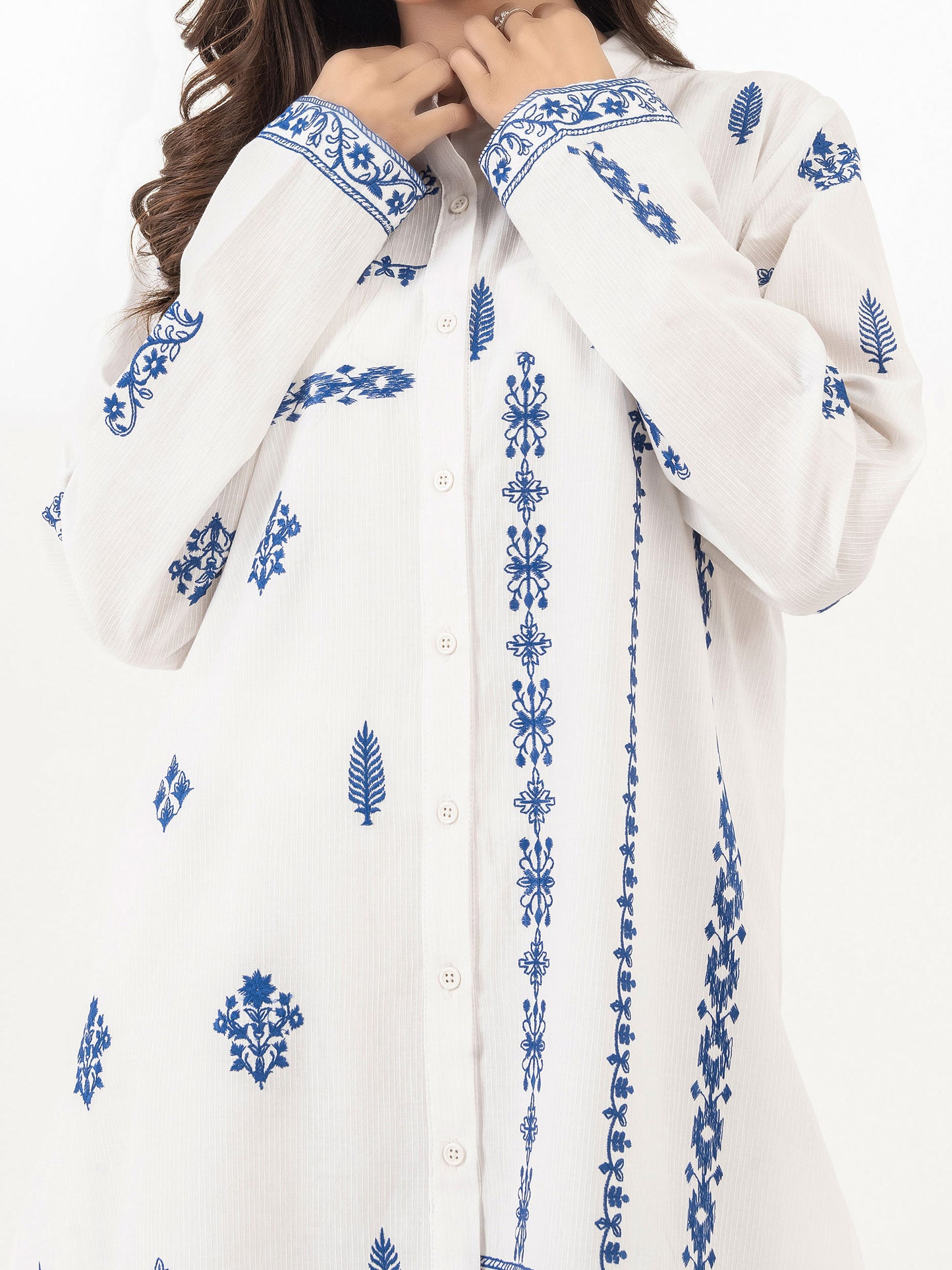 Lawn Co-Ord Set-Embroidered (Pret)