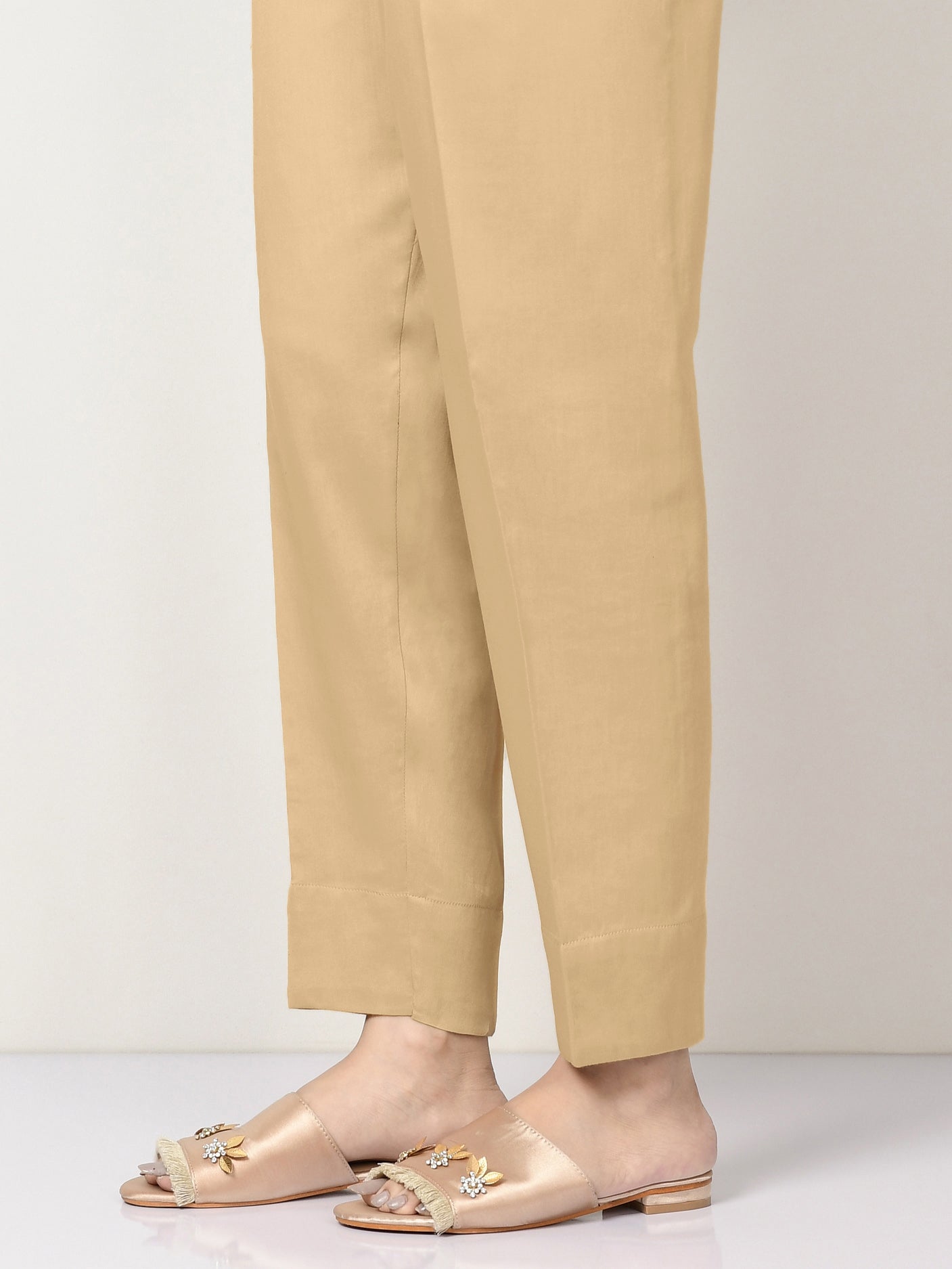 dyed-khaddar-trouser(pret)