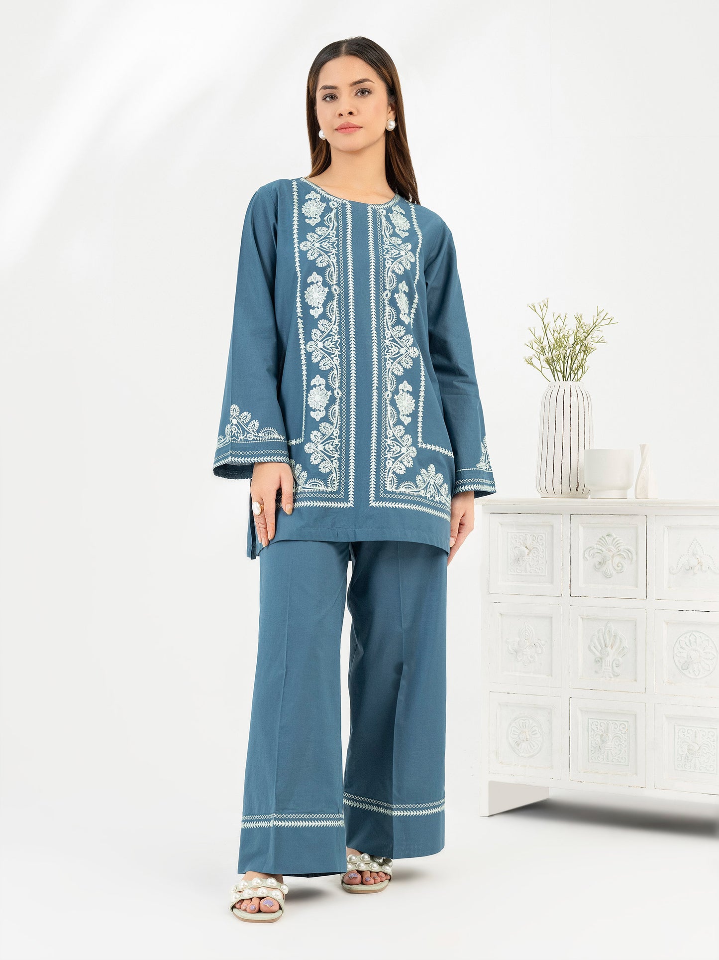 Cambric Co-ord Set-Embroidered (Pret)