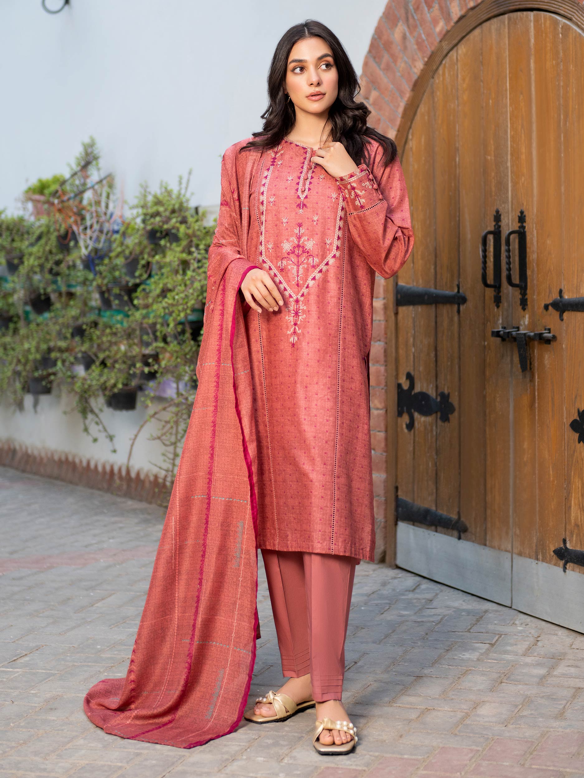 3 piece lawn suit unstitched