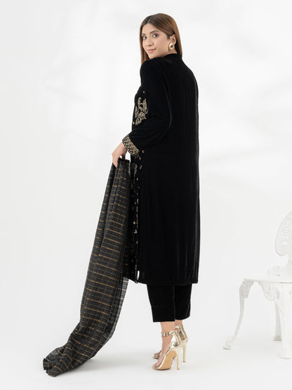 3 Piece Velvet Suit-Embroidered (Pret)