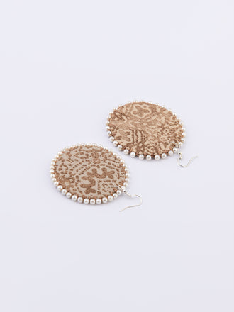 printed-pearl-drop-earrings