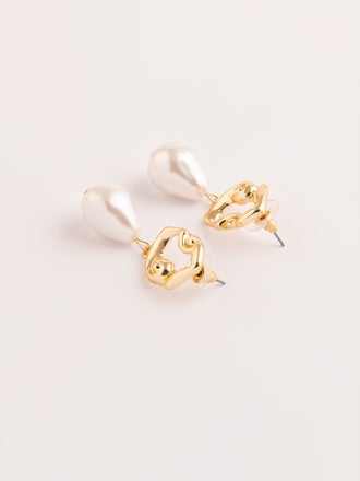 swirl-pearl-earrings