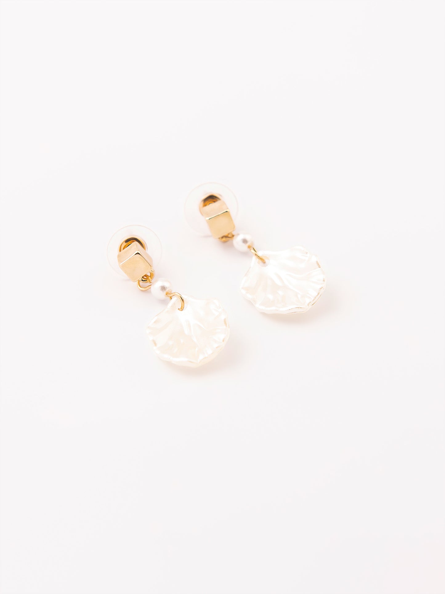 Shell Drop Earrings – Limelightpk