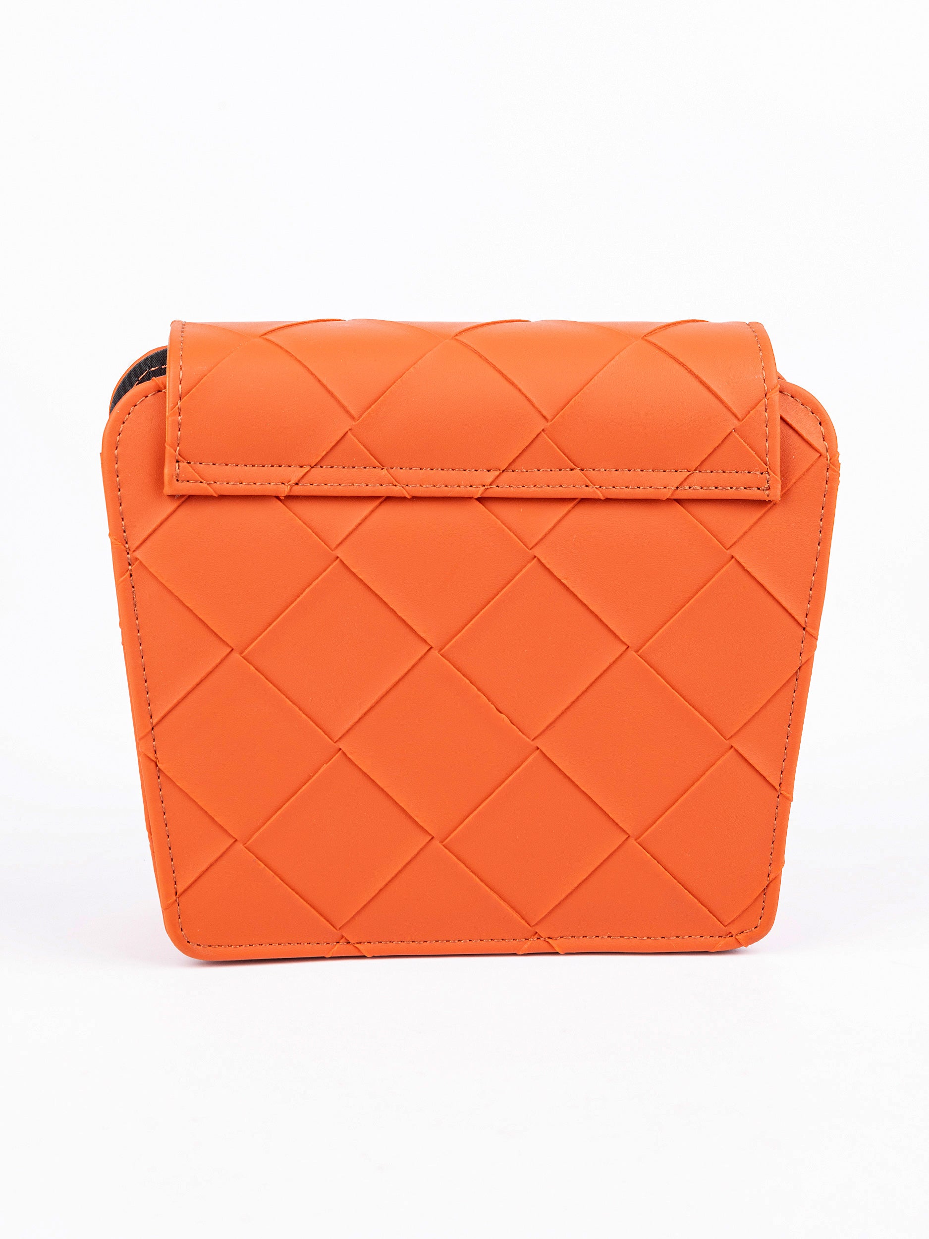 criss-cross-pattern-handbag