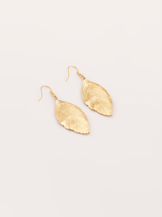 gold-leaf-earrings