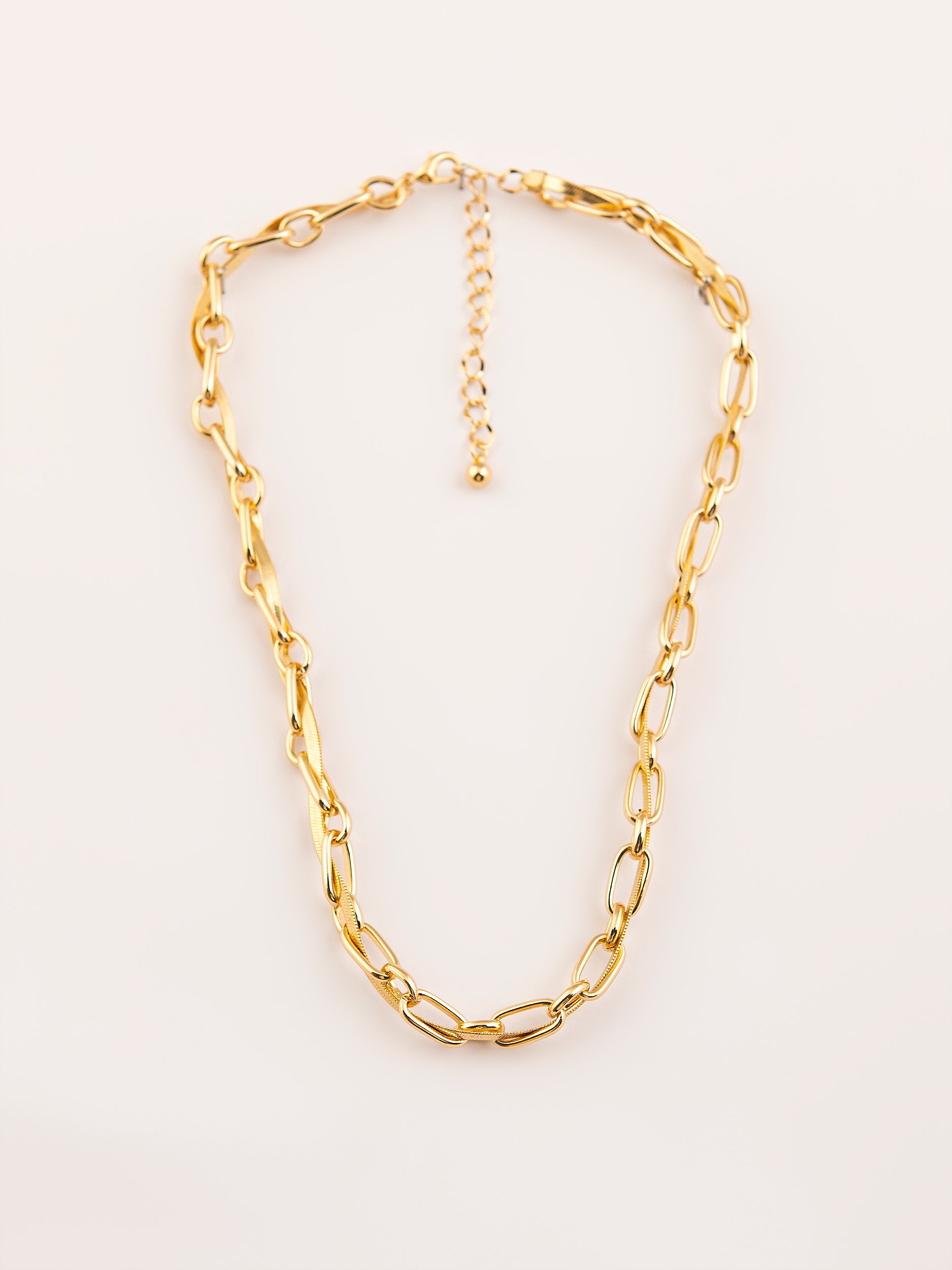 Classic Twisted Necklace